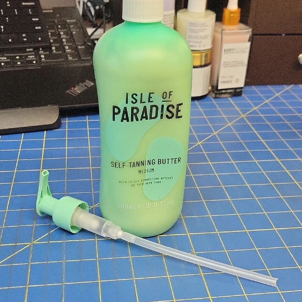 Isle of Paradise Self-Tanning Butter w Pump 500ml Bottle New